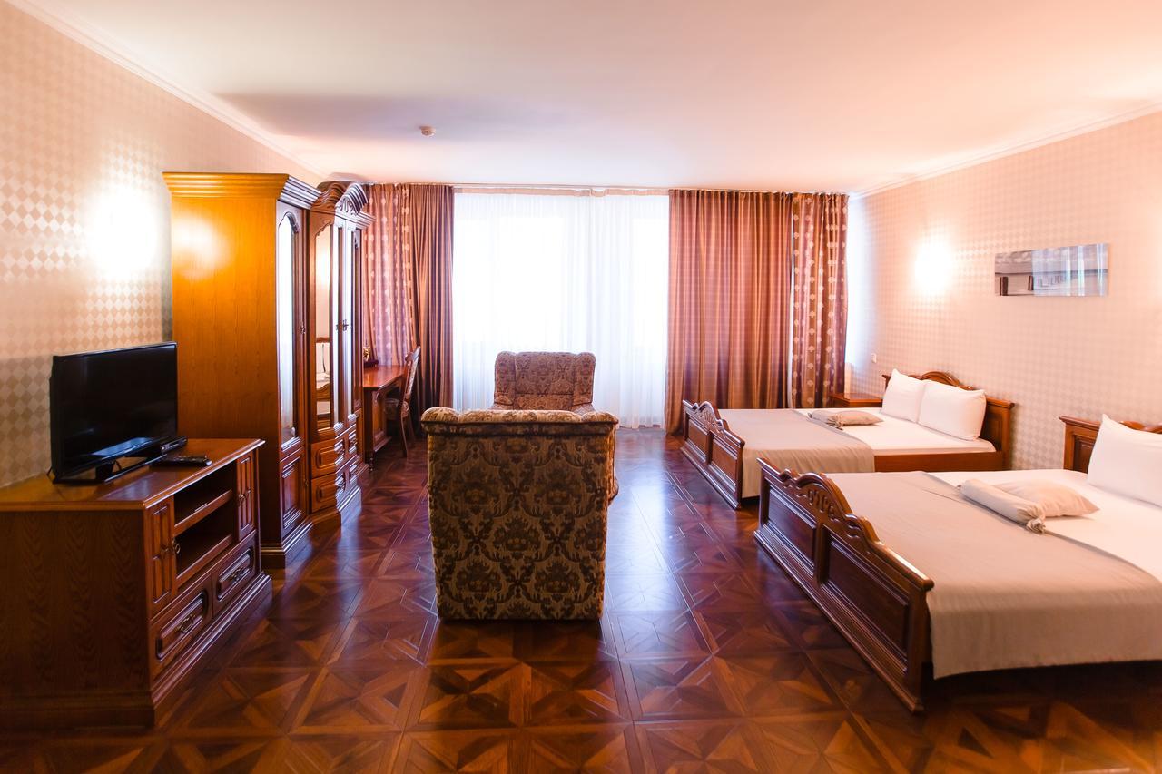 Sunkar Hotel Nur-Sultan  Exterior photo